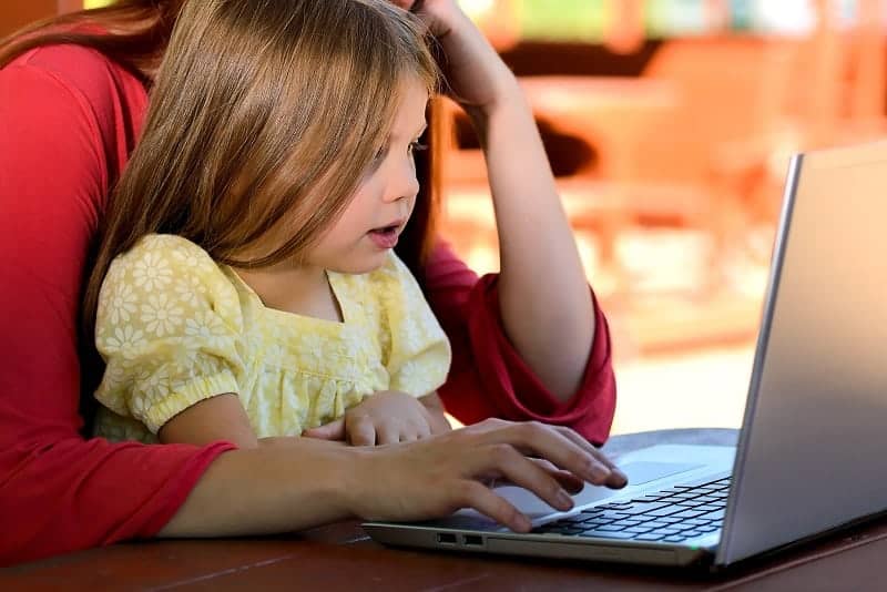 The Low-Down on Balancing Career, Family Life, and a New Baby