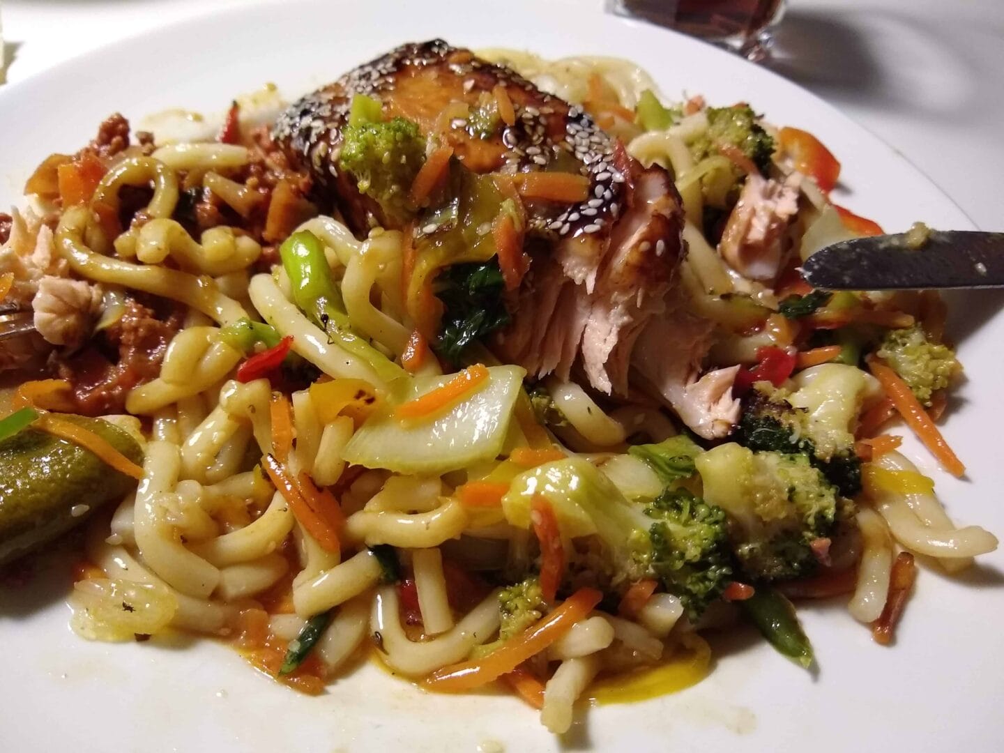 Teriyaki Salmon with Udon Noodle and Vegetables at Center Parcs
