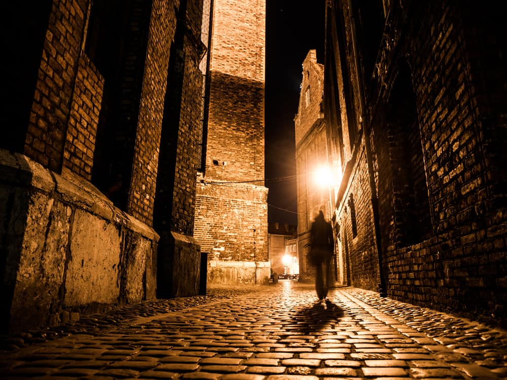 From a speedboat cruise to a journey through the history of Jack the Ripper, a trip to London has everything you didn’t realise you were looking for.
