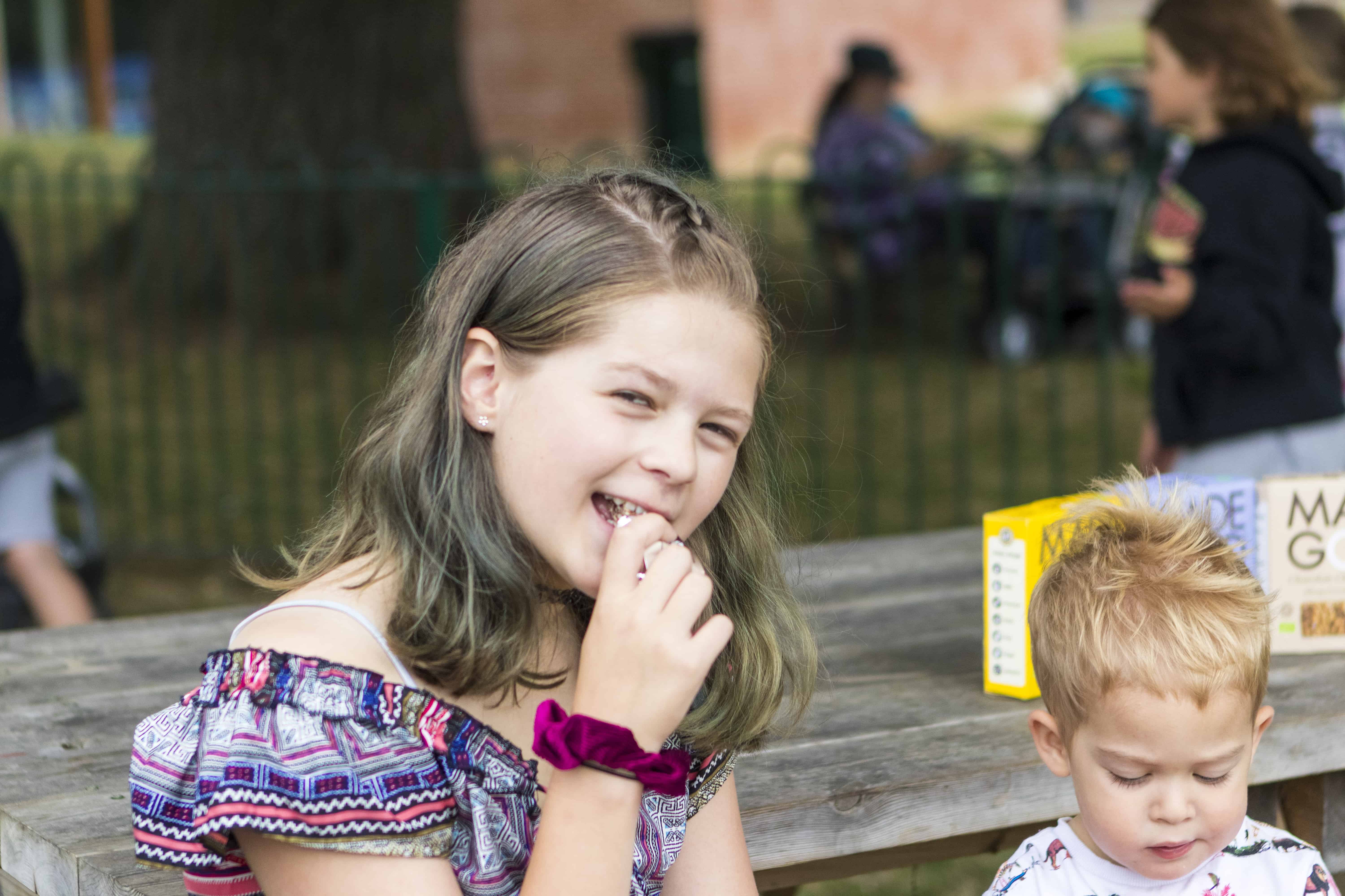 Children eating a MadeGood bar