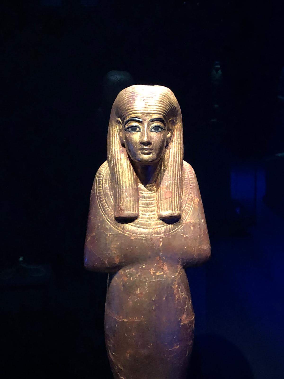 Tutankhuamun: Treasures of the Golden Pharaoh exhibition at Saatchi Gallery