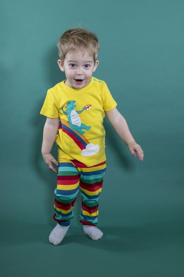 This Scout Applique short-sleeved top featuring a dinosaur sliding down a rainbow is included in the Frugi SS20 Lifestyle Collection. It is sharing the Japanese concept of Ikigai, meaning ‘a reason for being’. I love the bright, fun colours and am really excited to share them with you in this review.