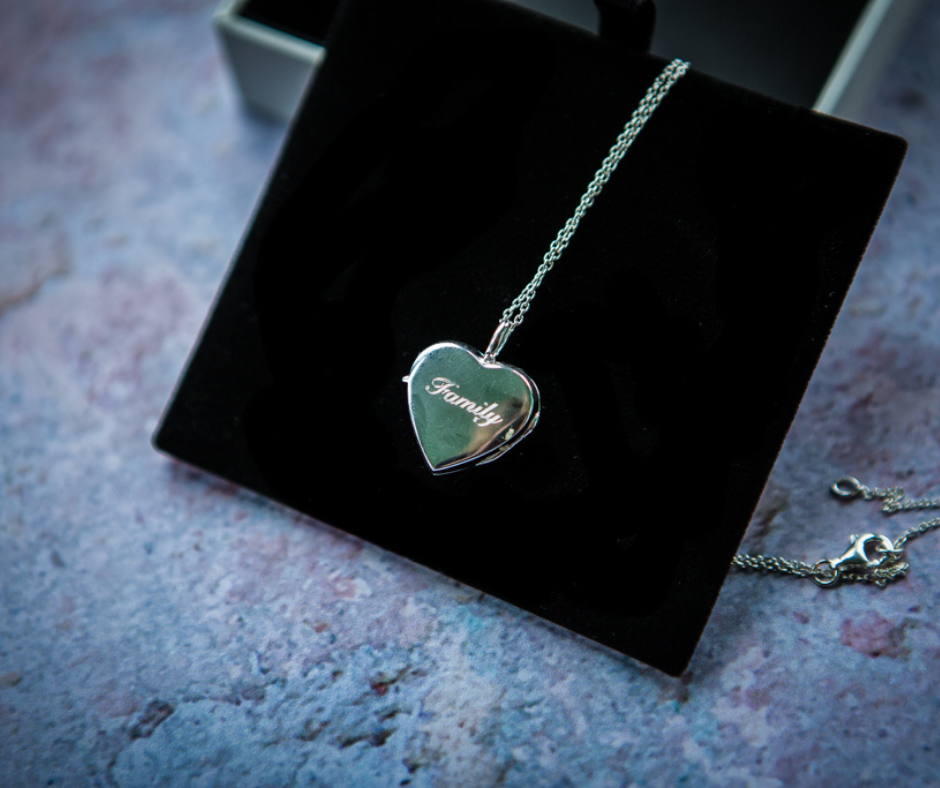 A Review of LoveLox Personalised Lockets