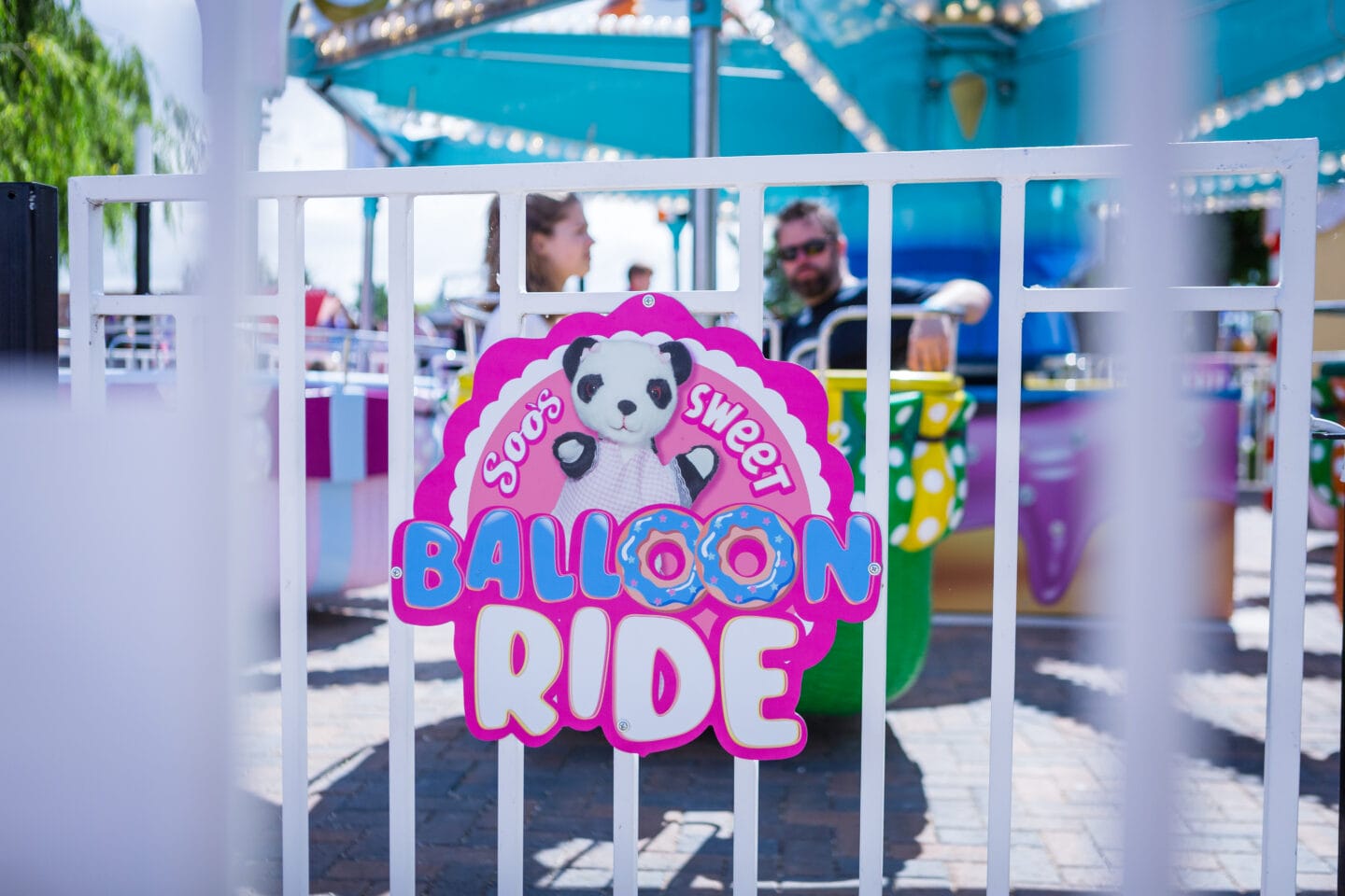 Soo's Balloon Ride at Sooty Land