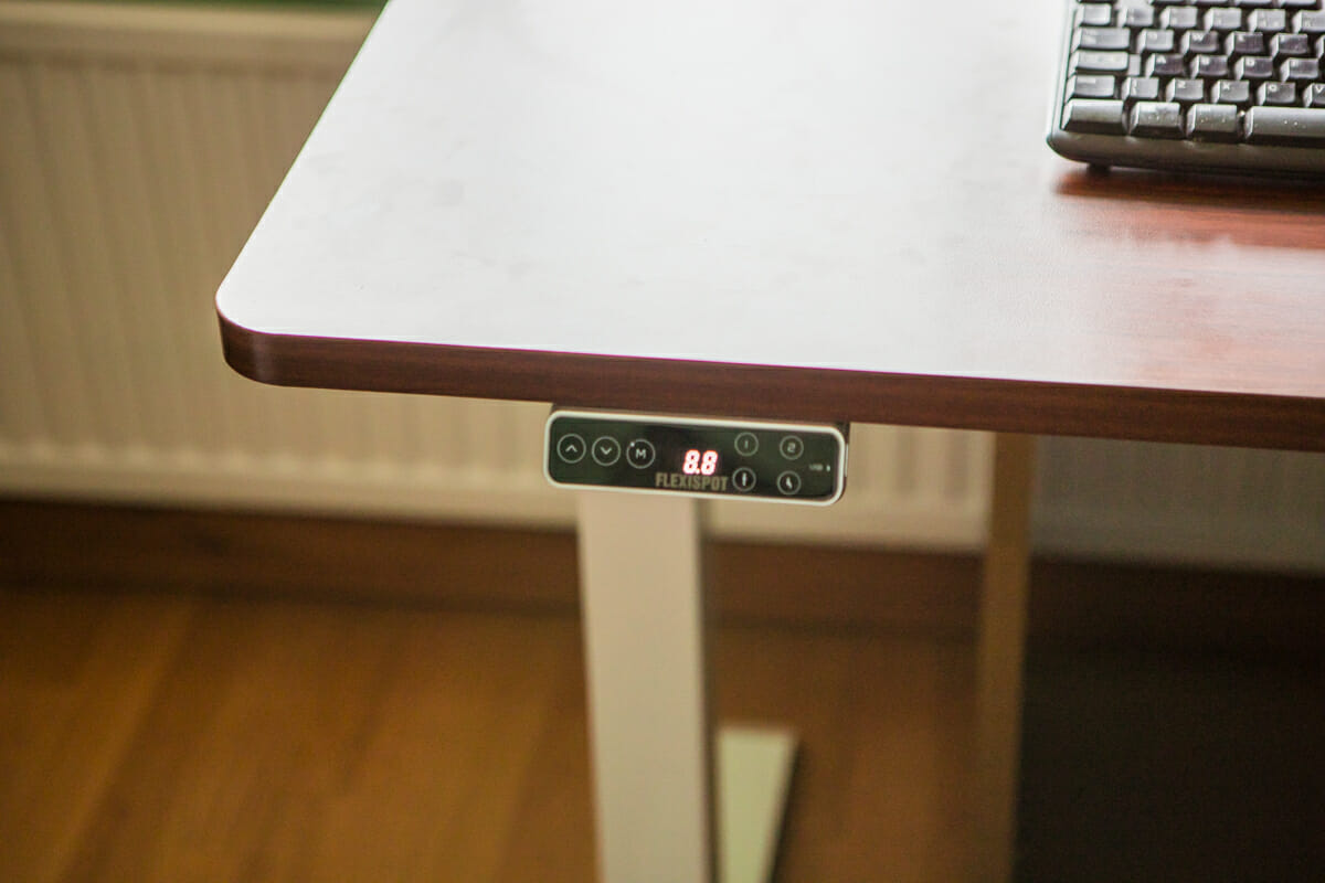 Settings on the Flexispot Standing Desk